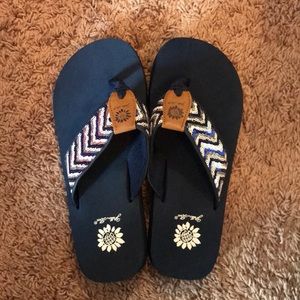 Yellow Box Flip Fops, Never Worn